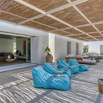 Lampsi - Spacious & Modern Villa