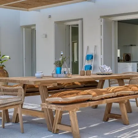 Lampsi - Spacious & Modern Villa *