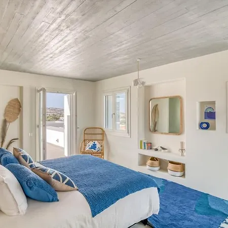 Villa Lampsi - Spacious & Modern