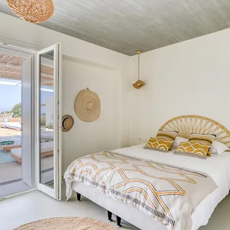 Lampsi - Spacious & Modern