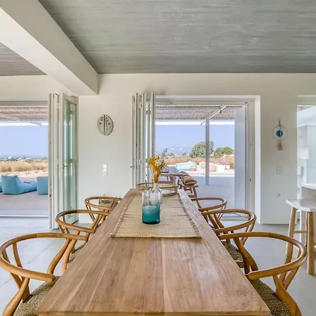 Lampsi - Spacious & Modern Isterni (Paros)