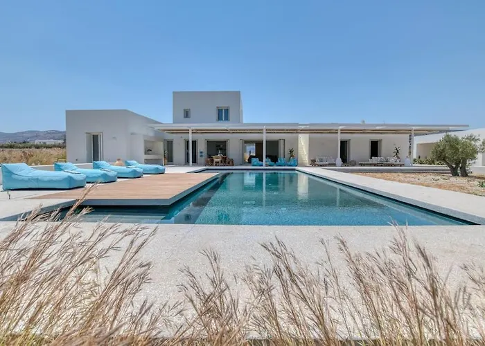 Lampsi - Spacious & Modern Βίλα