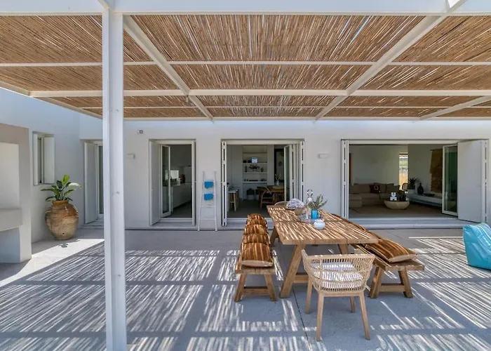 Lampsi - Spacious & Modern Βίλα *