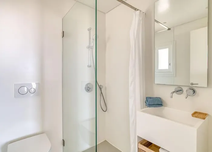 Lampsi - Spacious & Modern Βίλα *