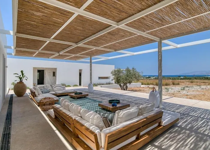 Lampsi - Spacious & Modern Βίλα *